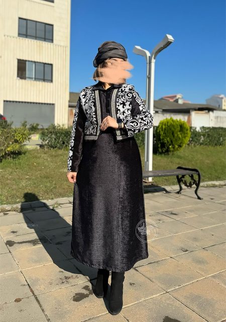 پیراهن-مزونی-خاتون-سفید