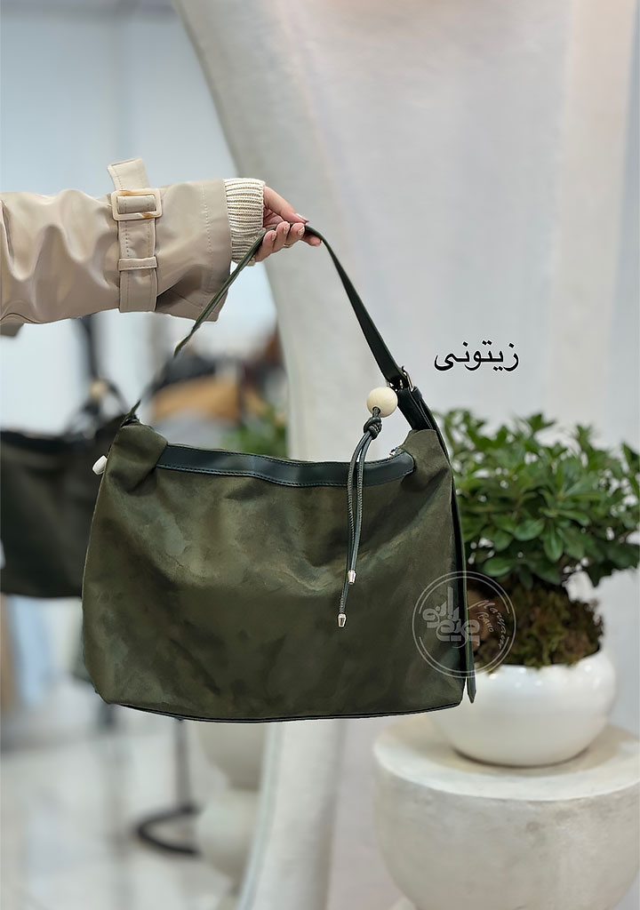 کیف-گوی-دار-زیتونی کیف-گوی-دار-زیتونی