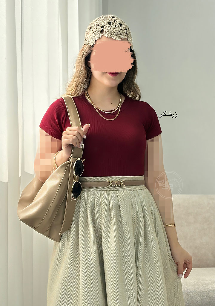 تیشرت-کراپ-آتم-زرشکی تیشرت-کراپ-آتم-زرشکی